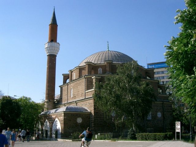 Bulgaria Banya Bashi Mosque in Sofia.jpg